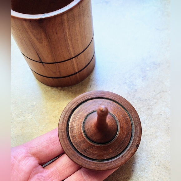 Wood Hand Turned Trinket Holder & Lid/Lid Also Toy Top Spinner - Picture 6 of 10